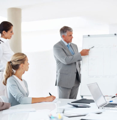 IFRS (Standarde Internaționale de Raportare Financiară) IFRS (Standarde Internaționale de Raportare Financiară)